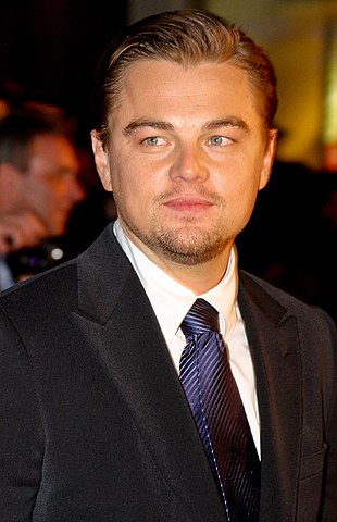 What's Leonardo Dicaprio's education background? Is he collage dropout? 